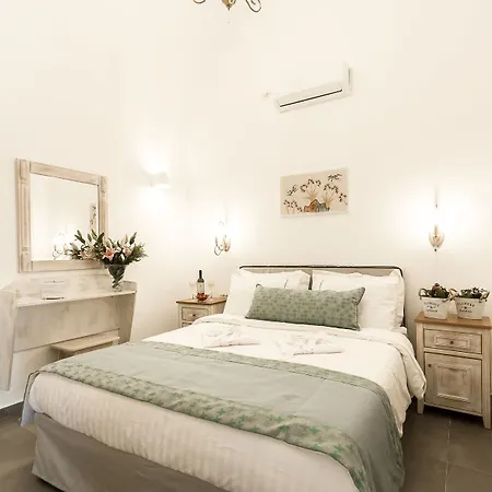 Mathios Luxury Homes * Akrotiri (Santorini)
